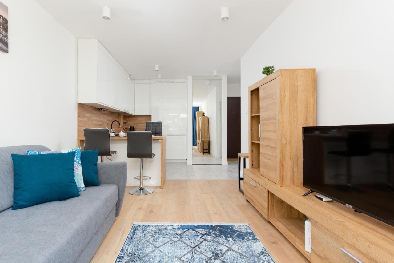 Apartments City Center Ochota By Noclegi Renters Warszawa Eksteriør bilde